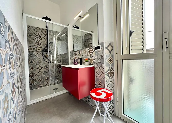 Bellevue Vacation Apartment *